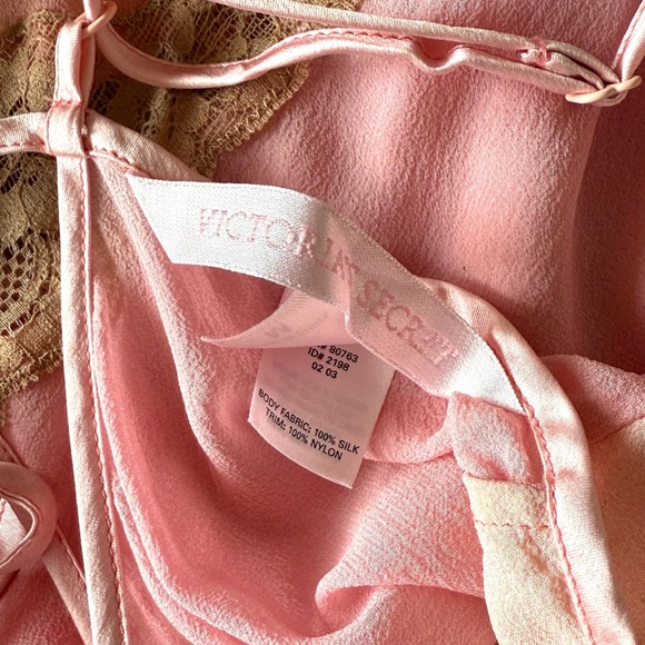 Victoria's Secret Size S  Pink Silk Lingerie - Picture 5 of 5